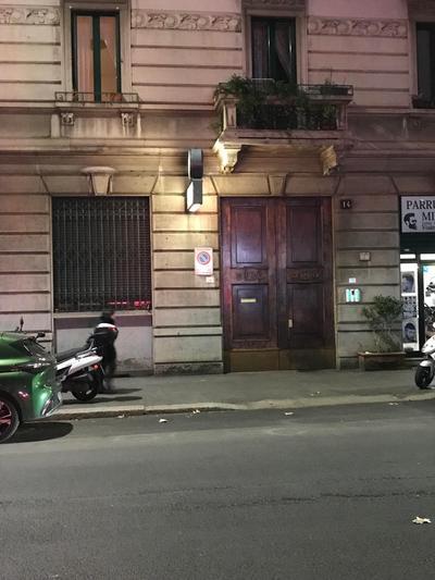 The House of Dandelions - Duomo in 15min by metro M3