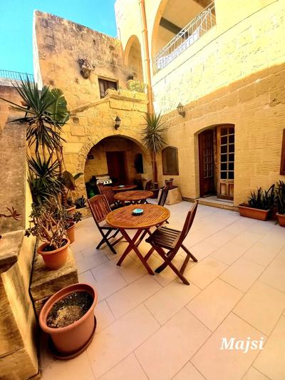 Majsi indoor heated pool B&B door 26