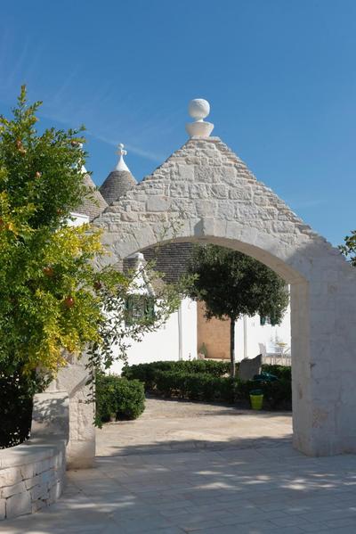 Masseria Carperi in the heart of Valle d'Itria