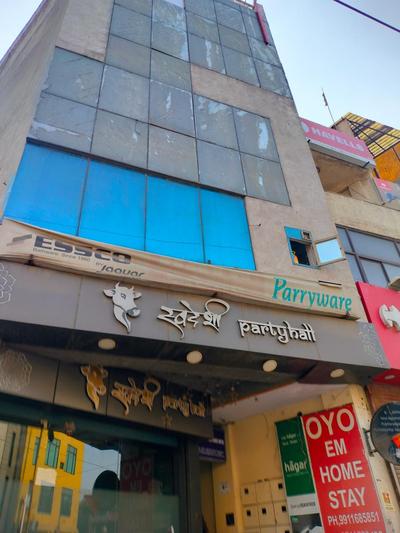 EM Home Stay @ Near Tughlakabad Metro Station