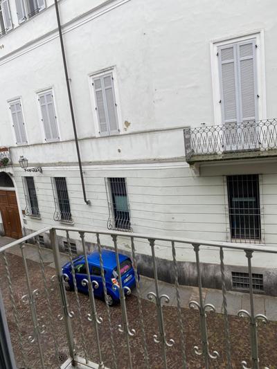 La casa nel vicolo Camera 2