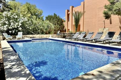 Villa with pool Calo den Real