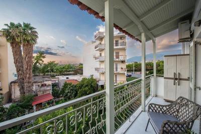 Dolce Favola Nomad Casa - Kalamata's City Getaway