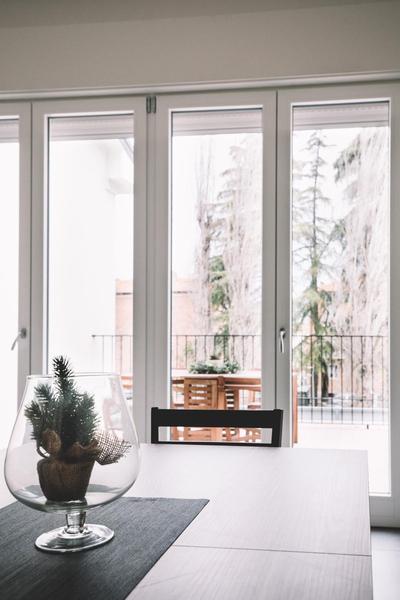 Tosa Apartment - Free WiFi, Air Conditioning & Private Parking