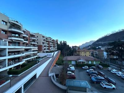 Blue's Place - Vicino Stazione Chiasso