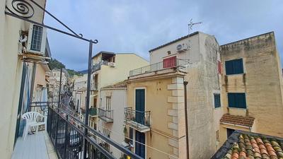 Sky Apartment by Casa in mente
