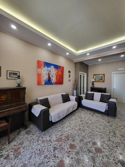 Angri's Guest House