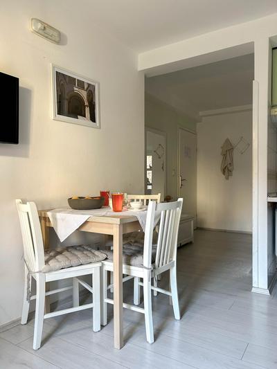 iza Roka apartments
