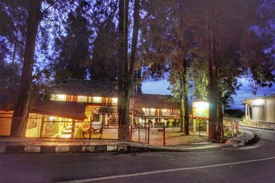 Hotel Pandu Lakeside Tuktuk