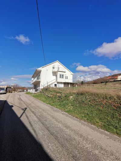 Apartment Ivo