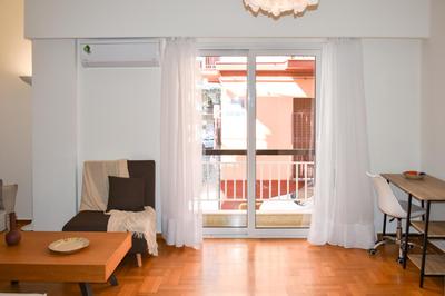 Spacious Modern Apartment in Pagkrati