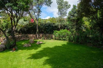 [Villa di Lusso Porto Cervo Pantogia]con Giardino