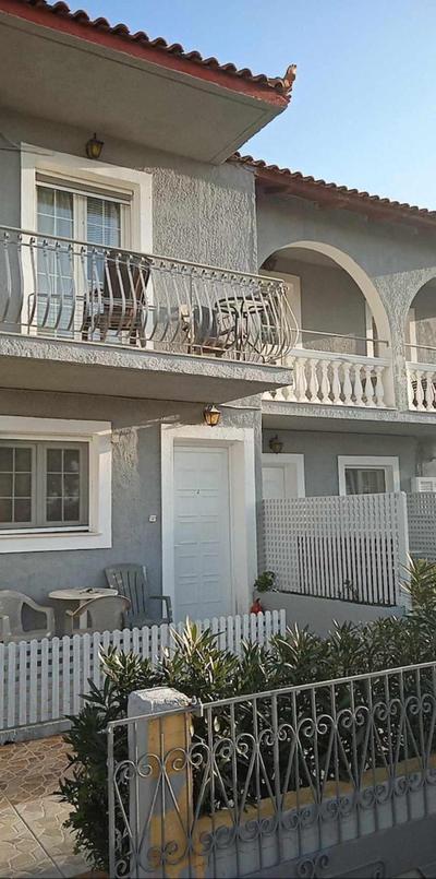 RESIDENTS IONIAN (BED AND BREAKFAST)