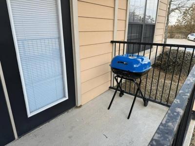 Magnolia Escape: 1BD/1BA w/ Gym, Pool, BBQ Grill