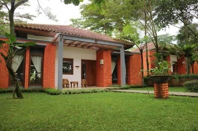 Villa Bukit Pinus