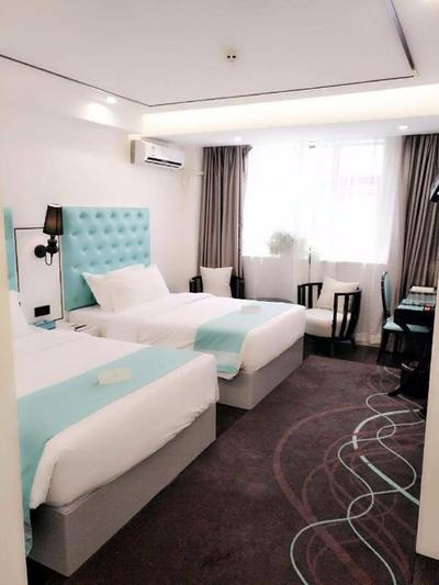 Xana Lite Lanzhou Railway Station Branch