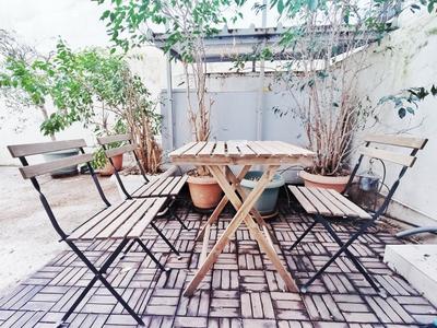 Athenian Dream Studio by YHA