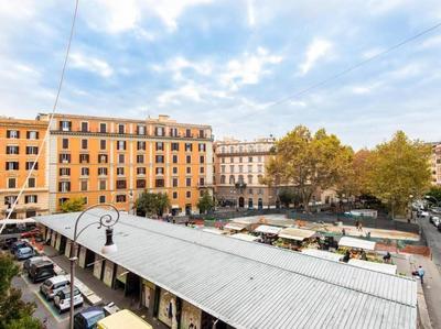 Trastevere Luxury Bright Apartment