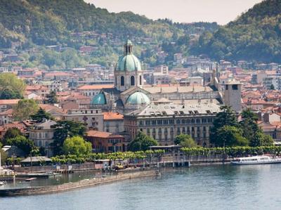 STAY IN COMO, your nest on the lake