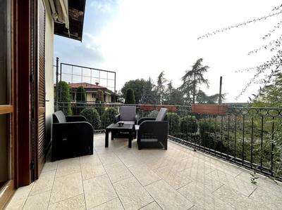 Residenza con Terrazza nel Cuore di Cellatica