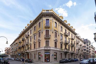 Sweet Oleandra - Central Turin