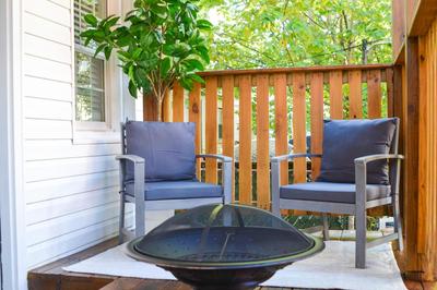 Beautiful Irving two bedroom apartment