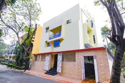 FabHotel Olive Inn I - 260m from Saltlake Sector V Metro Station