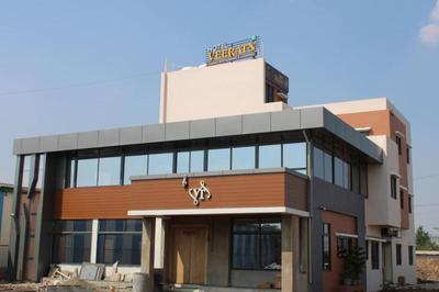 Hotel Veeratn