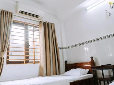 SH5H & MotorBike For Rent