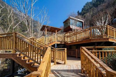 Ramada by Wyndham Guergou