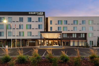 Courtyard by Marriott Cleveland TN