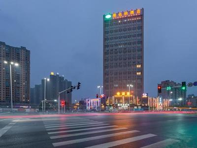 Vienna Hotel Nanchang New Grand Hongcheng Market Xianghu 1st Hospital