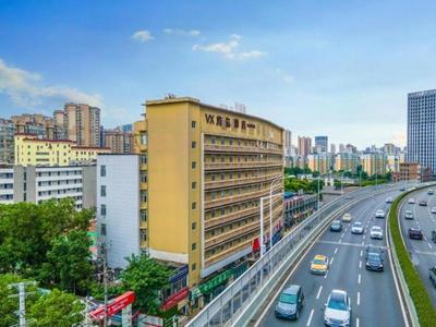 VX Hotel Wuhan Optics Valley Yangjia Bay Metro Station