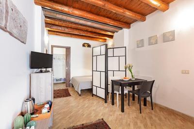 GuestHost - GuestHost - Giusino Experience in Palermo's Heart