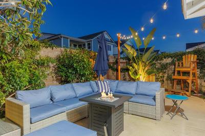 Walk to Beach, Outdoor Living, Pet-Friendly!