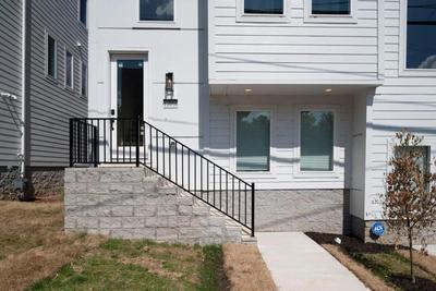 10 Percent OFF Elevator Rooftop with Hot Tub & Views