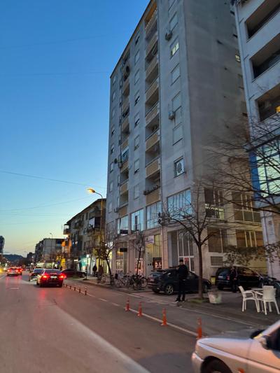 3 Bedrooms Apartment