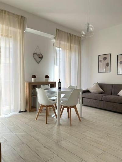 Dante Apartment by FlorenceHospitality com