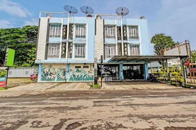 SUPER OYO 1399 Cemara Residence Syariah