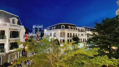 KHÁCH SẠN THƯ LÊ LUXURY