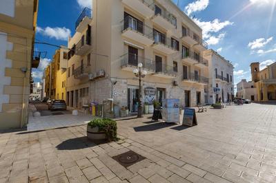 Balconcino sul Rivellino by BarbarHouse