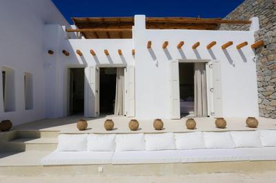 Extravagant Mykonos Villa - 8 Bedrooms - Villa Anisia - Stunning Sea Views - Kanalia