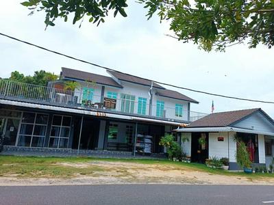 VILLA ANJUNG TAMU