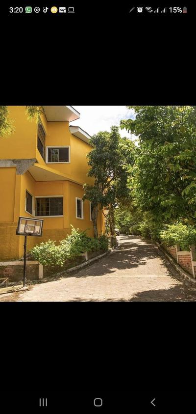 Apart Hotel Acuarious de Luis