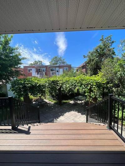 Family-Friendly 3BR Home with Backyard