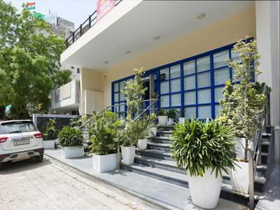 Super Townhouse 080 Meera Bagh