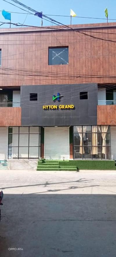 HYTON GRAND