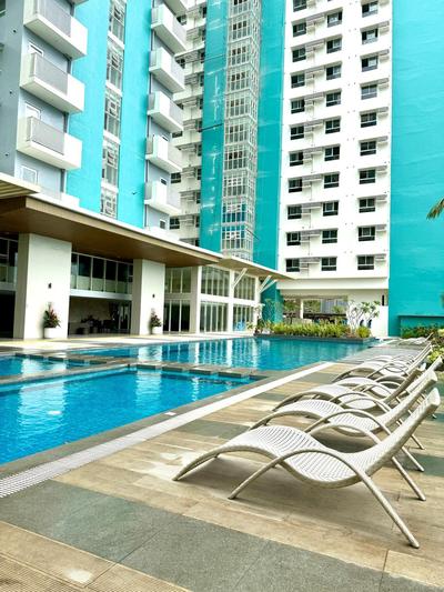 Cozy Loft at Mesavirre Garden Residences