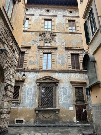 Charming Penthouse near Duomo