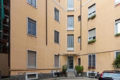 GuestHost - Bright Apartment - 650 m far from Arco della Pace